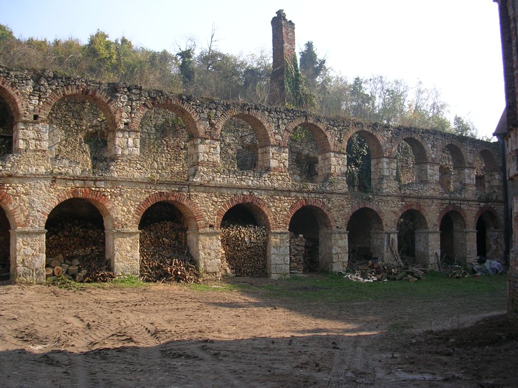 Фотографија из галерије Манастира Кувеждин, 2005 (21)